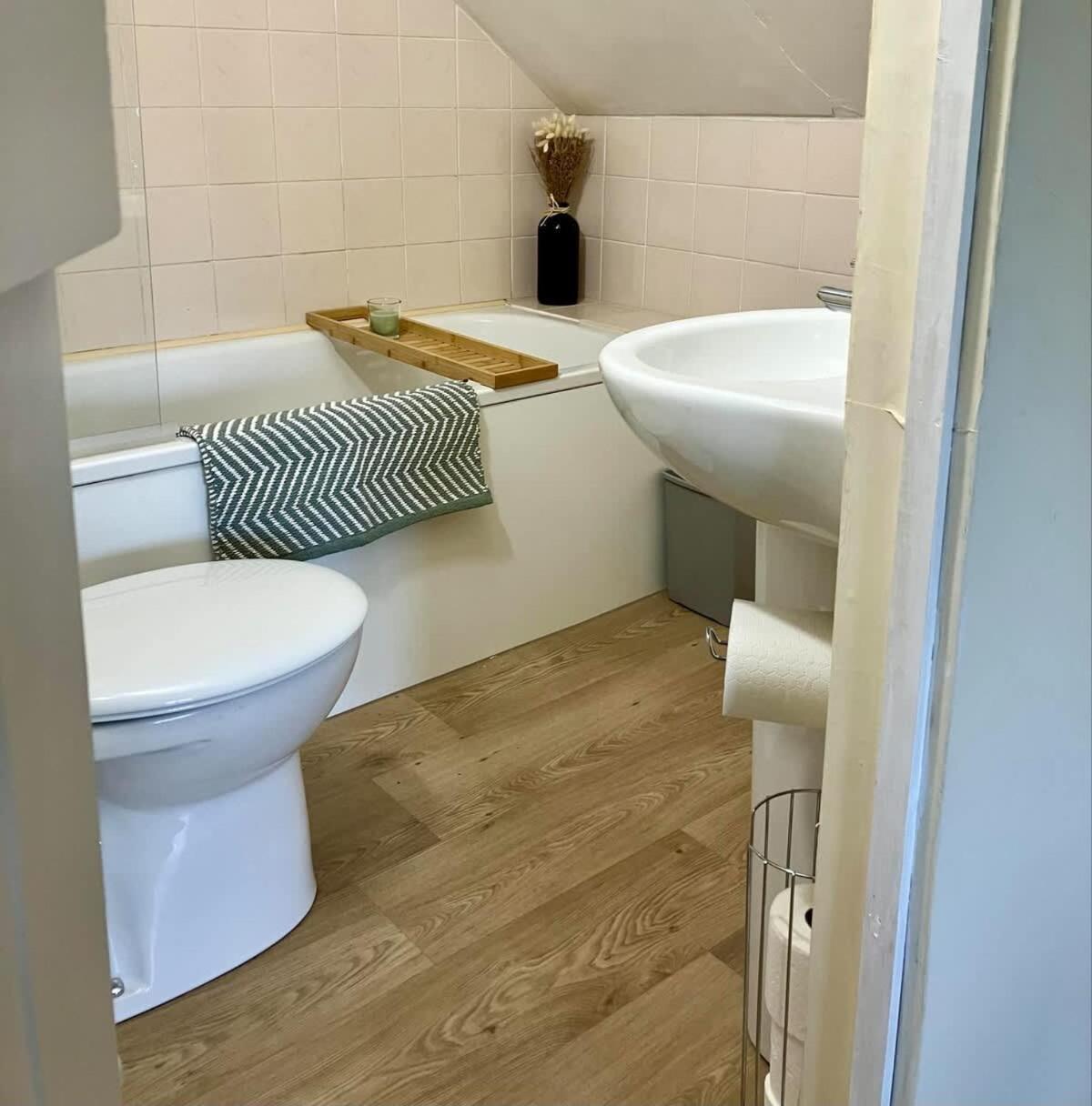 Farmhouse Apartment Saint Ishmaels  المظهر الخارجي الصورة